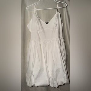 Express White V-Neck Gathered Waist Poplin Mini Bubble Dress